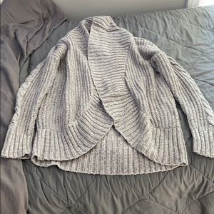 Grey cardigan